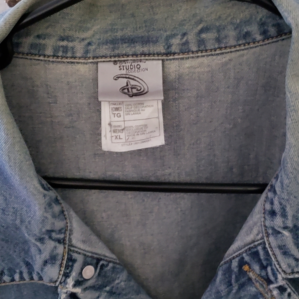 Oversized Denim Jacket (ripped style/vintage)